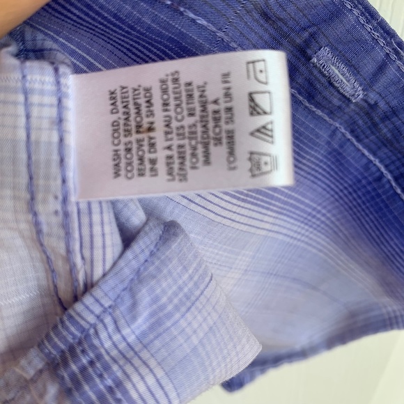 Two Men's Long Sleeve Shirts - Picture 10 of 10